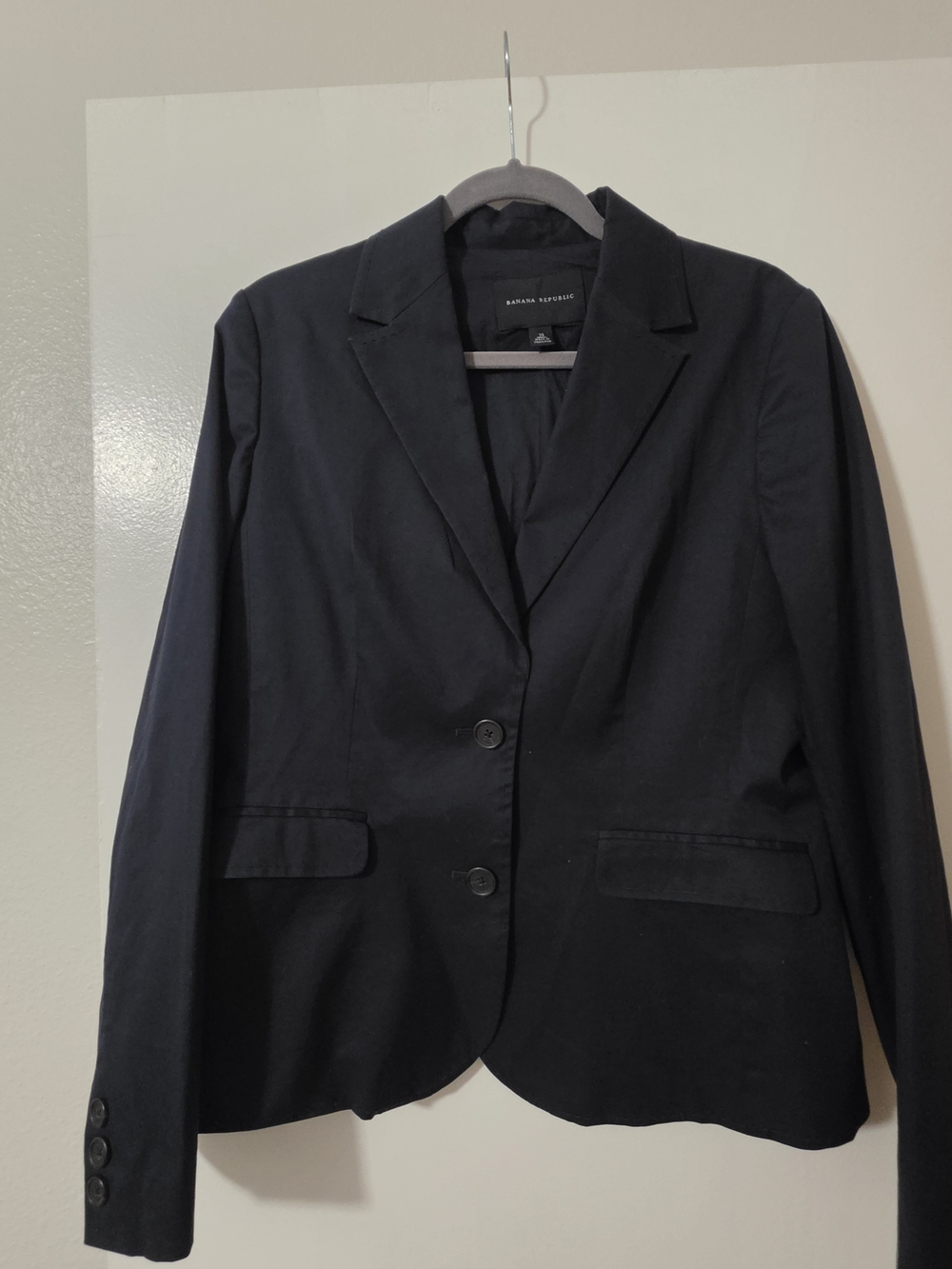 Banana Republic Navy Blue Women’s Tailored Blazer